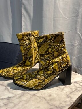 Yellow Snake-Print Block Heel Ankle Booties with Zipper